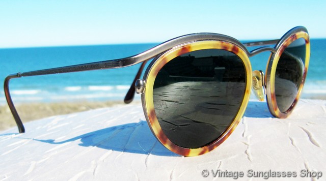 Vintage Giorgio Armani Sunglasses For Men and Women - Page 18